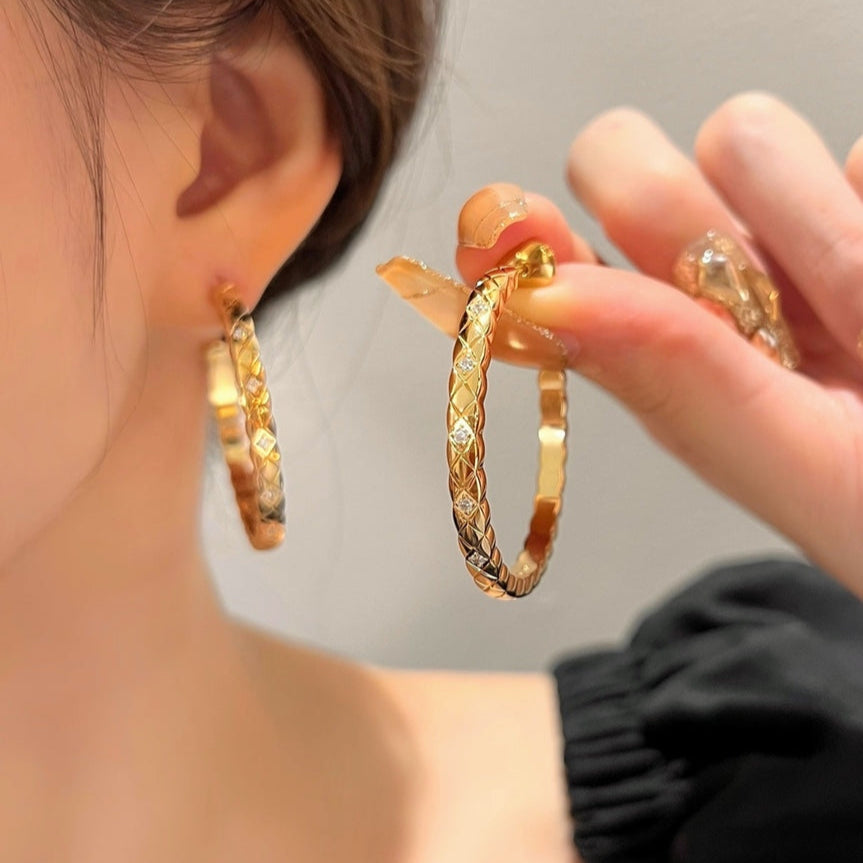 gold wire earrings