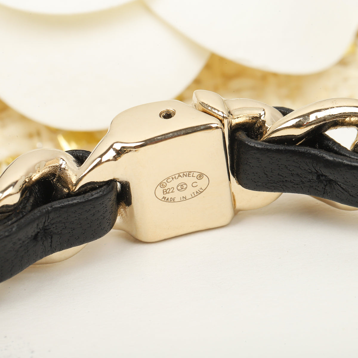 heart pearl leather bracelet