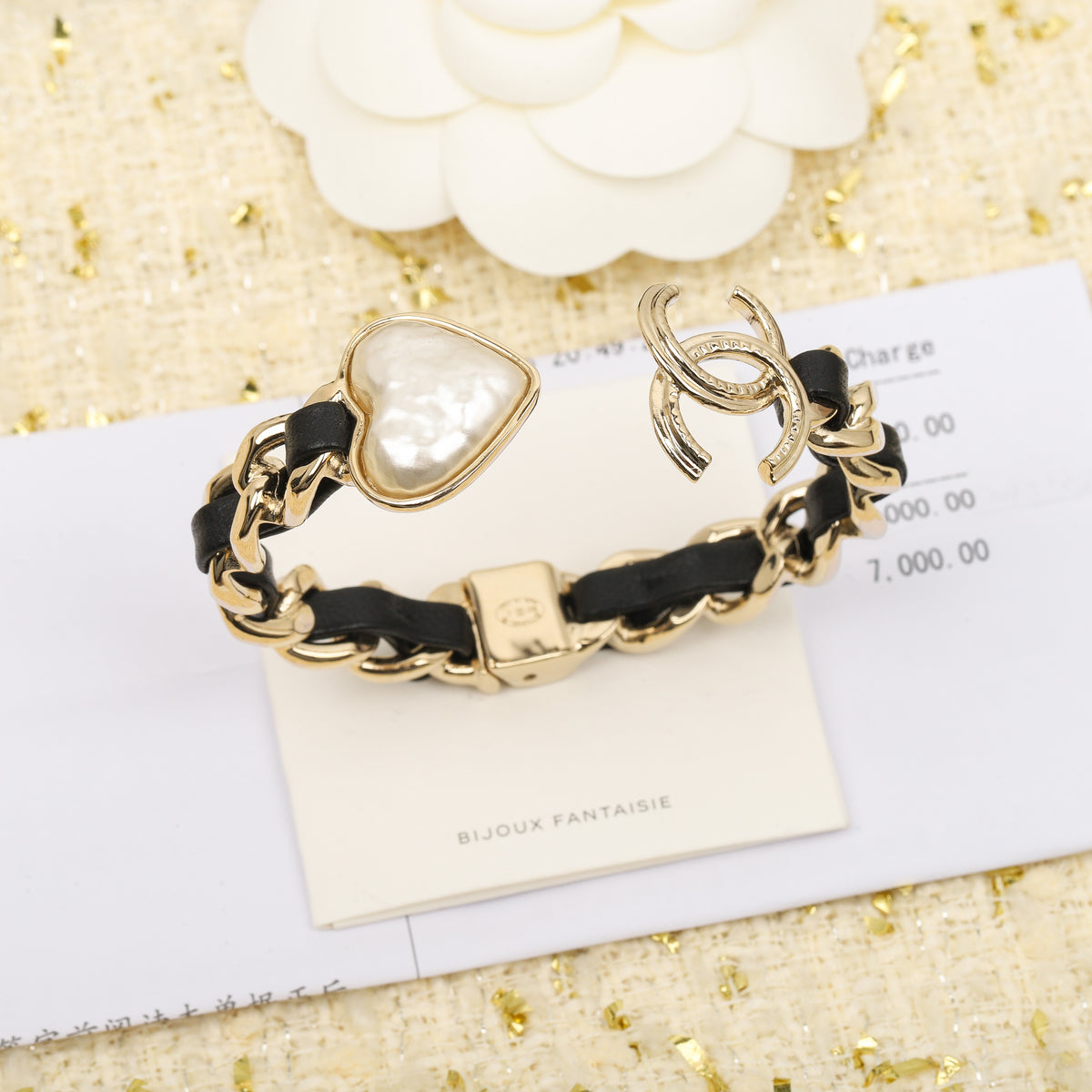 heart pearl leather bracelet