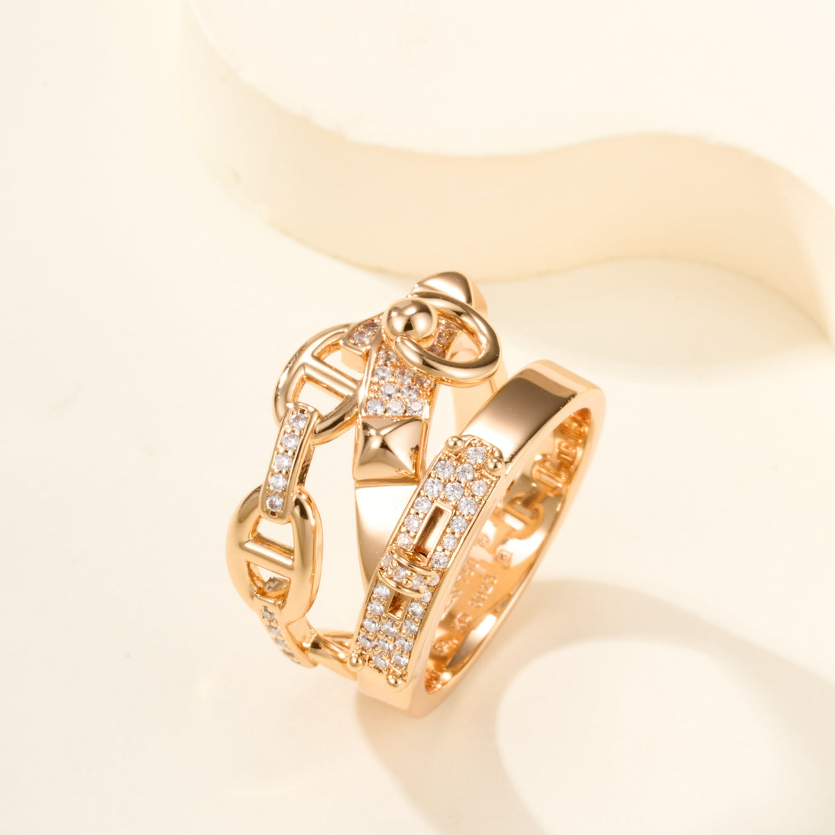 French Minimalist Three-Link Ring