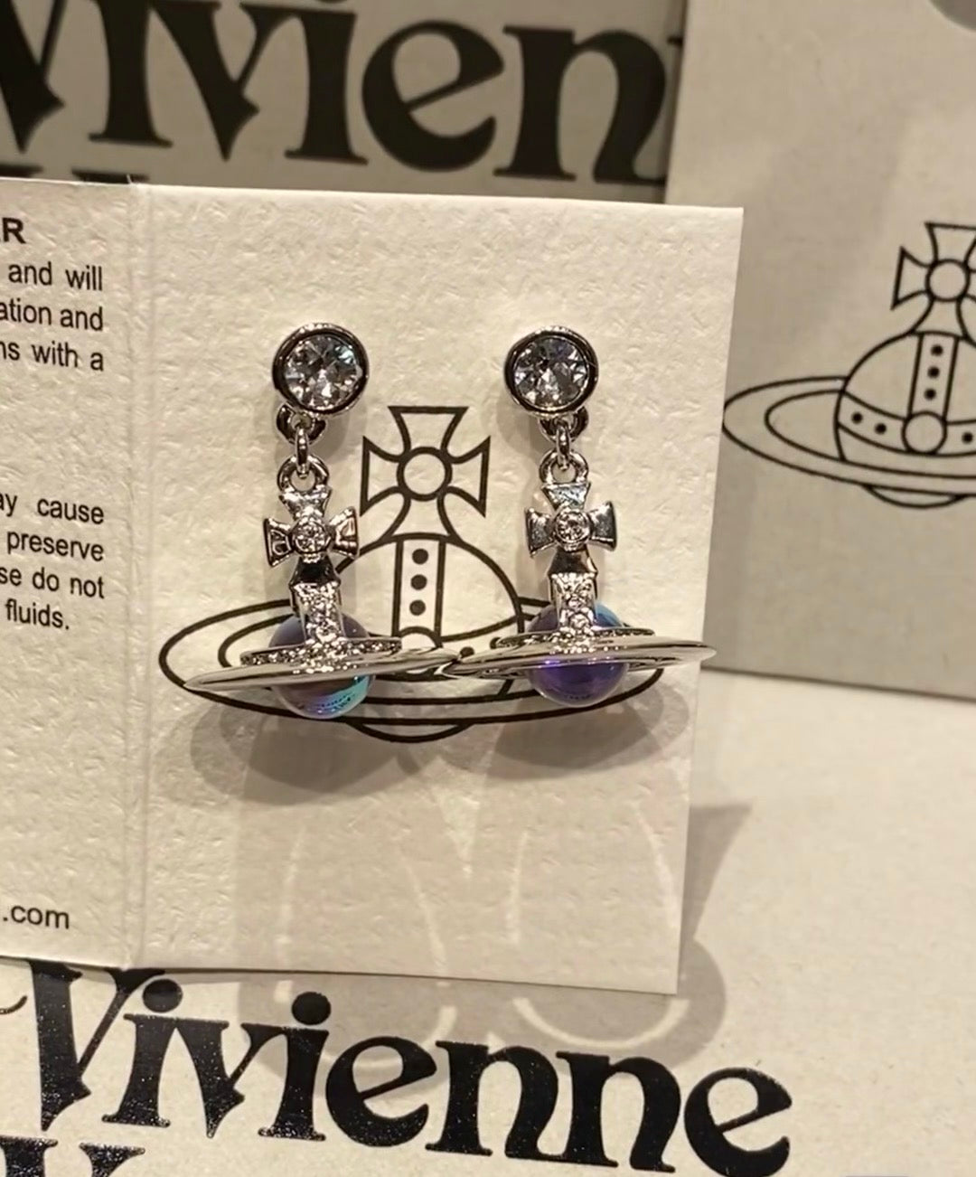 vivienne diamond stud earrings