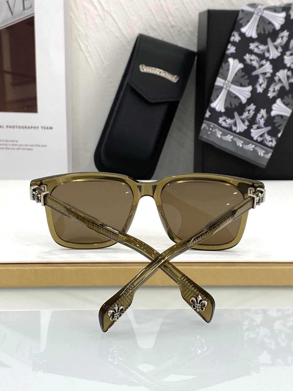 sunglasses