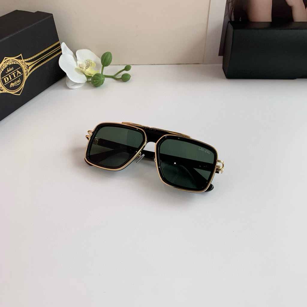 Square frame sunglasses