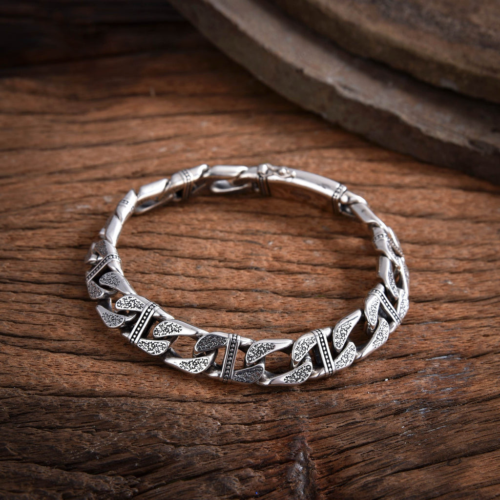 Personalized men's bracelet