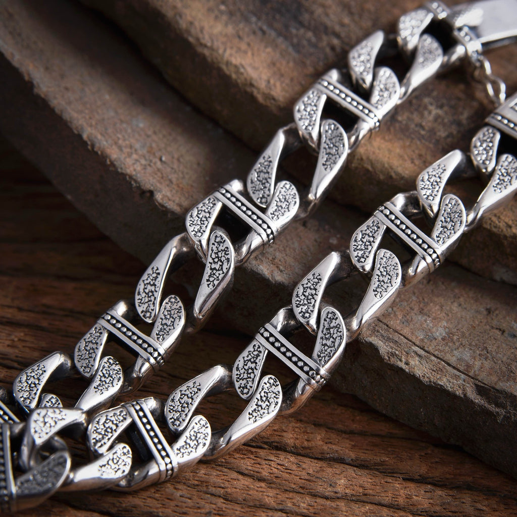 Personalized men's bracelet