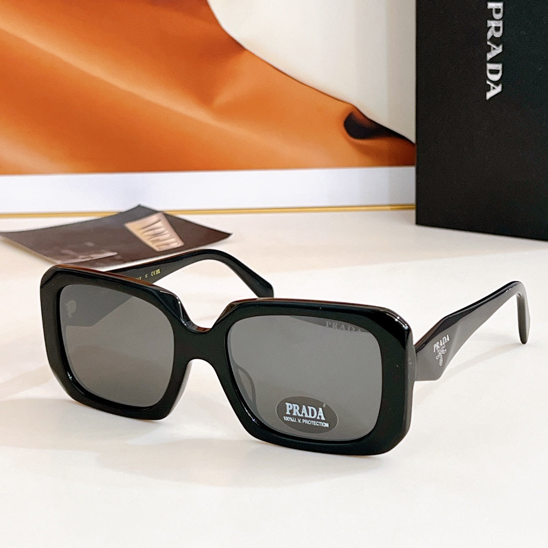 New trendy sunglasses