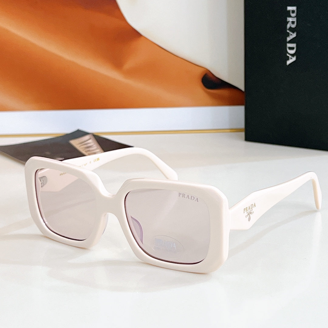 New trendy sunglasses