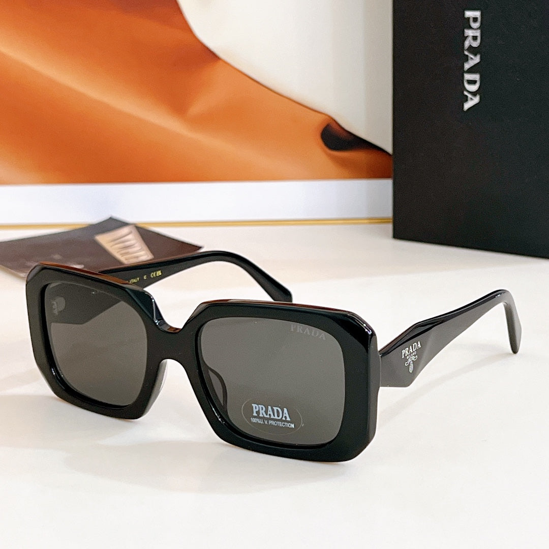 New trendy sunglasses