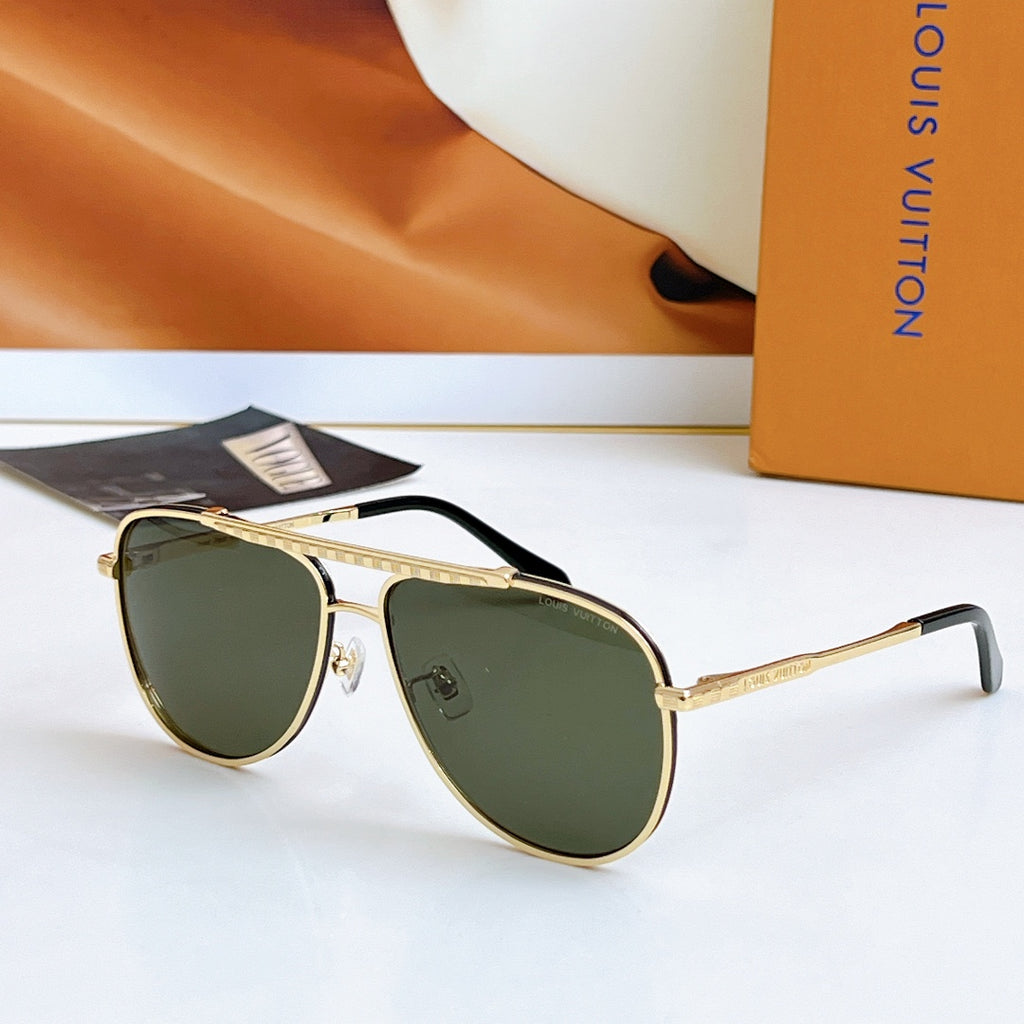 Personalized trendy sunglasses