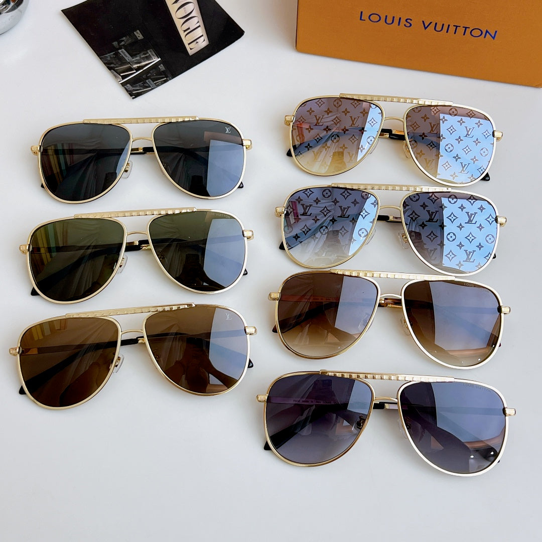 Personalized trendy sunglasses
