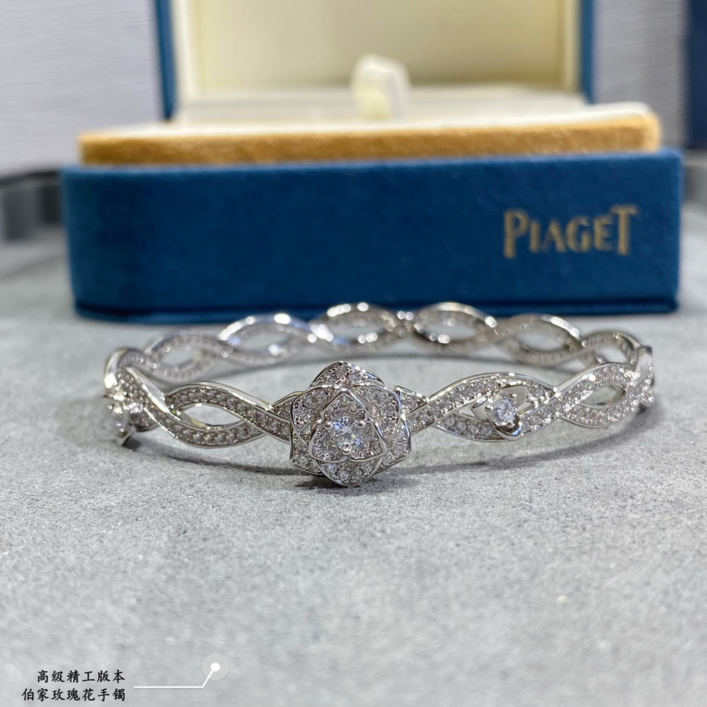 Rose Bracelet