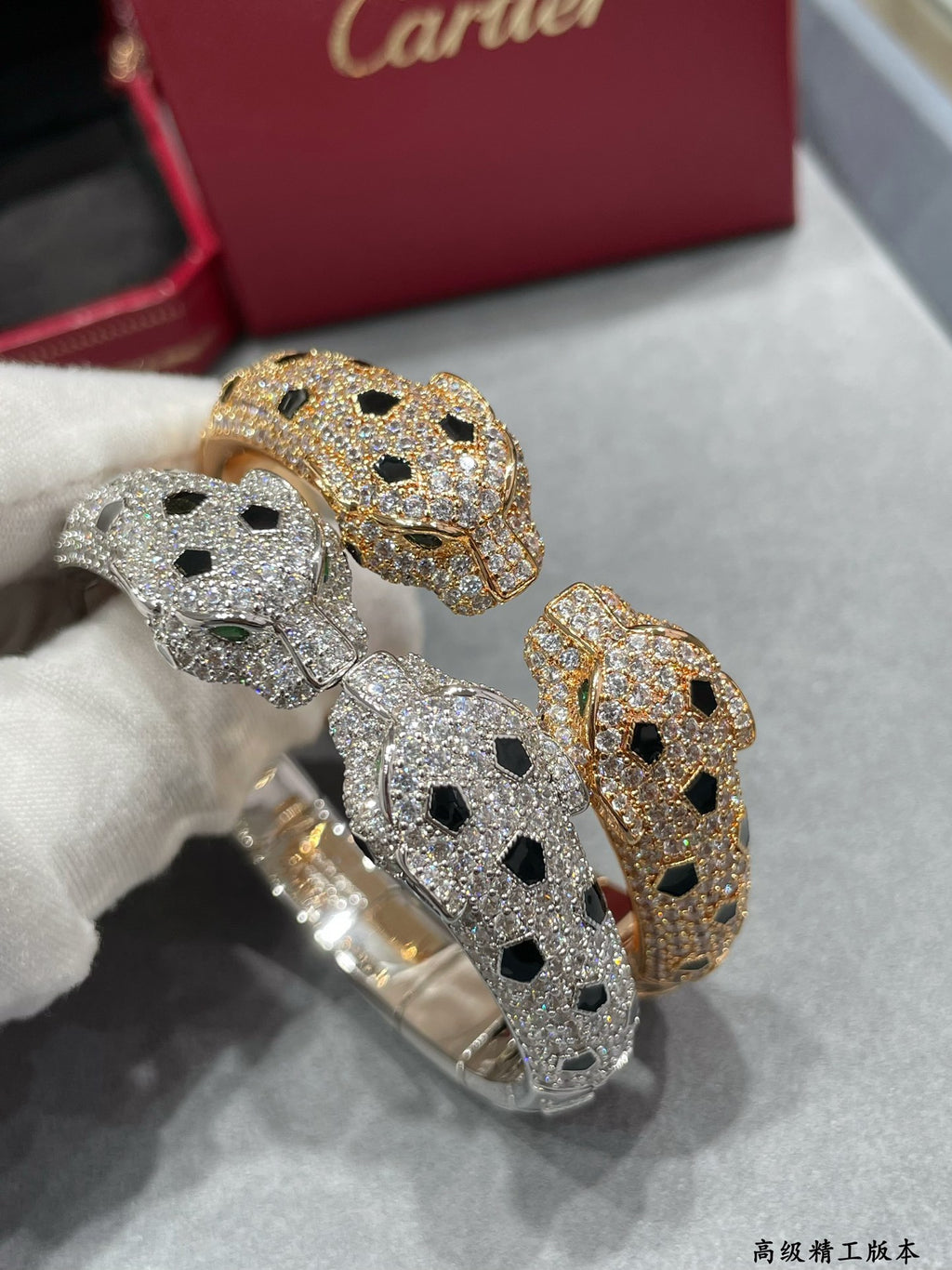 Double-headed spotted leopard bracelet