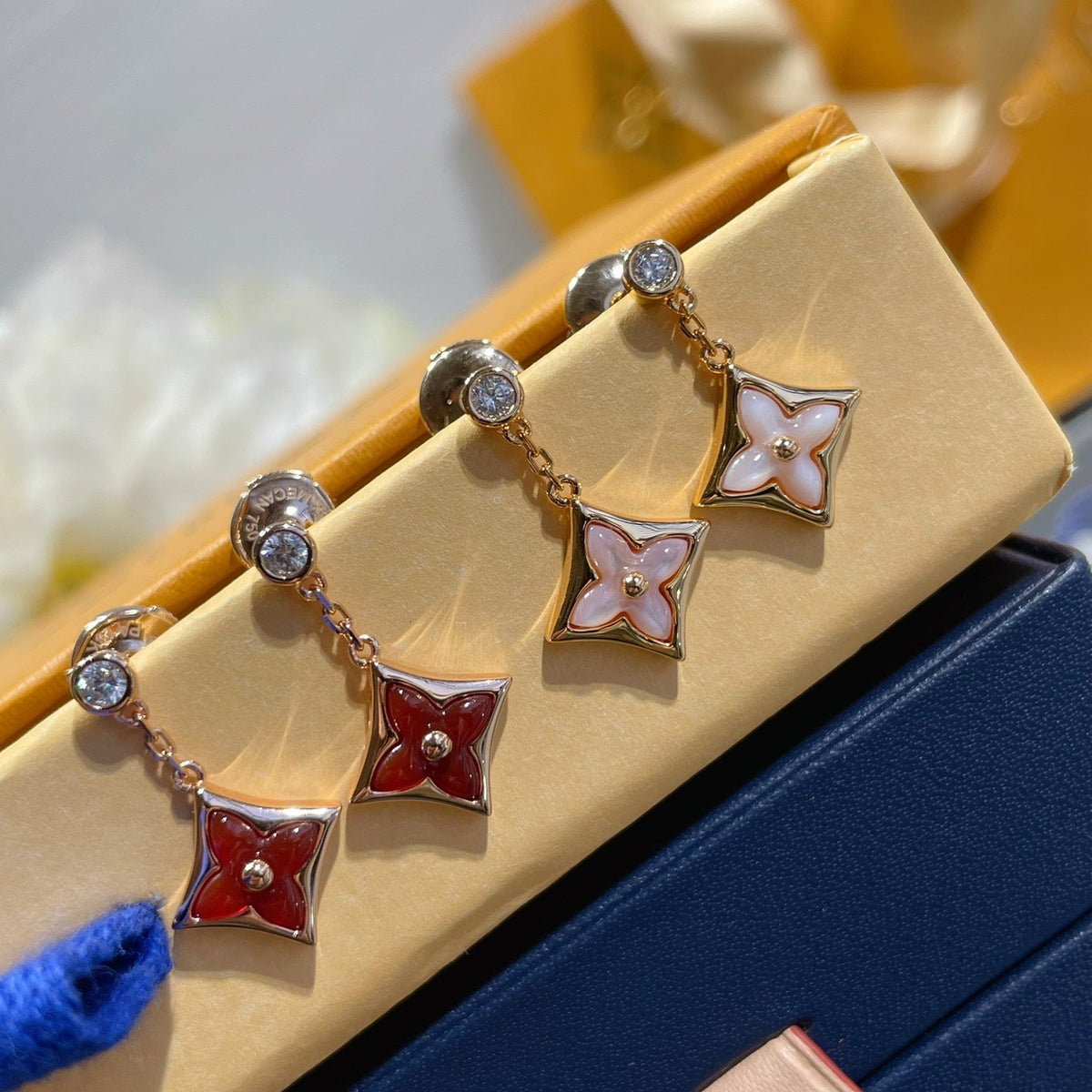 High-end mother-of-pearl square earrings