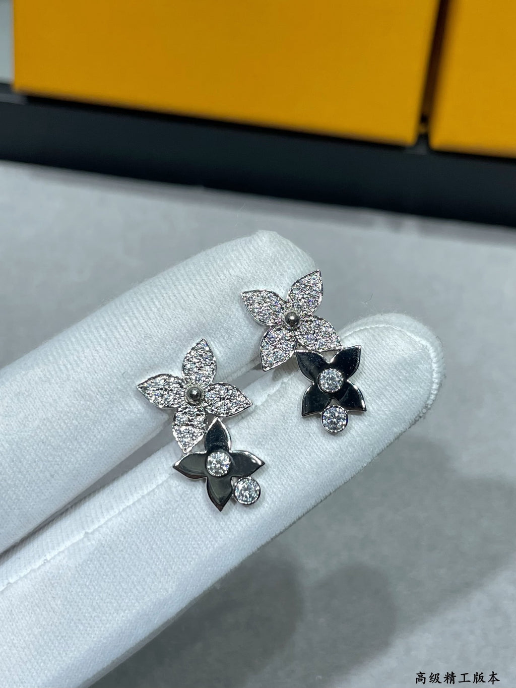 Two-flower gold + diamond earrings