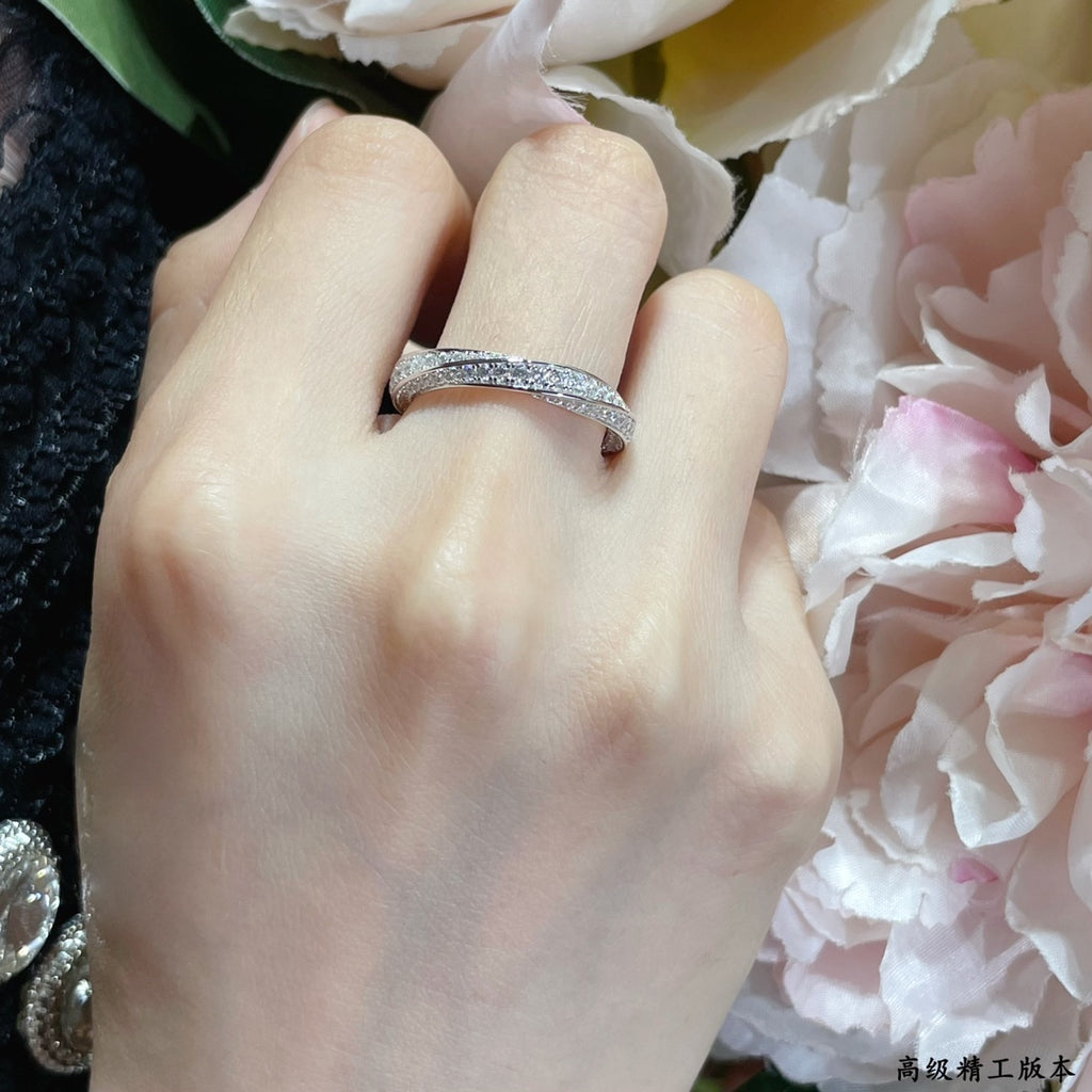 Spiral full diamond ring