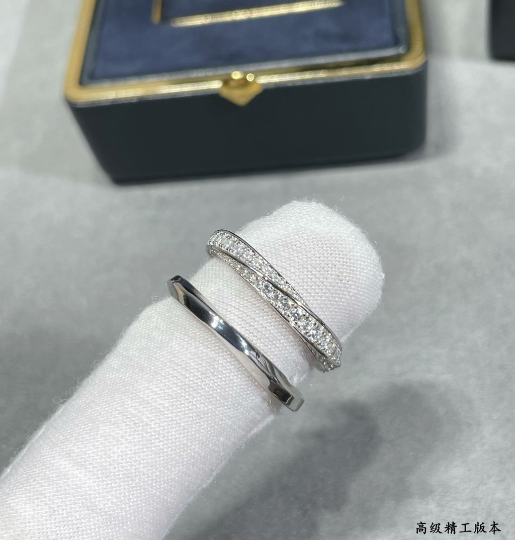 Spiral full diamond ring