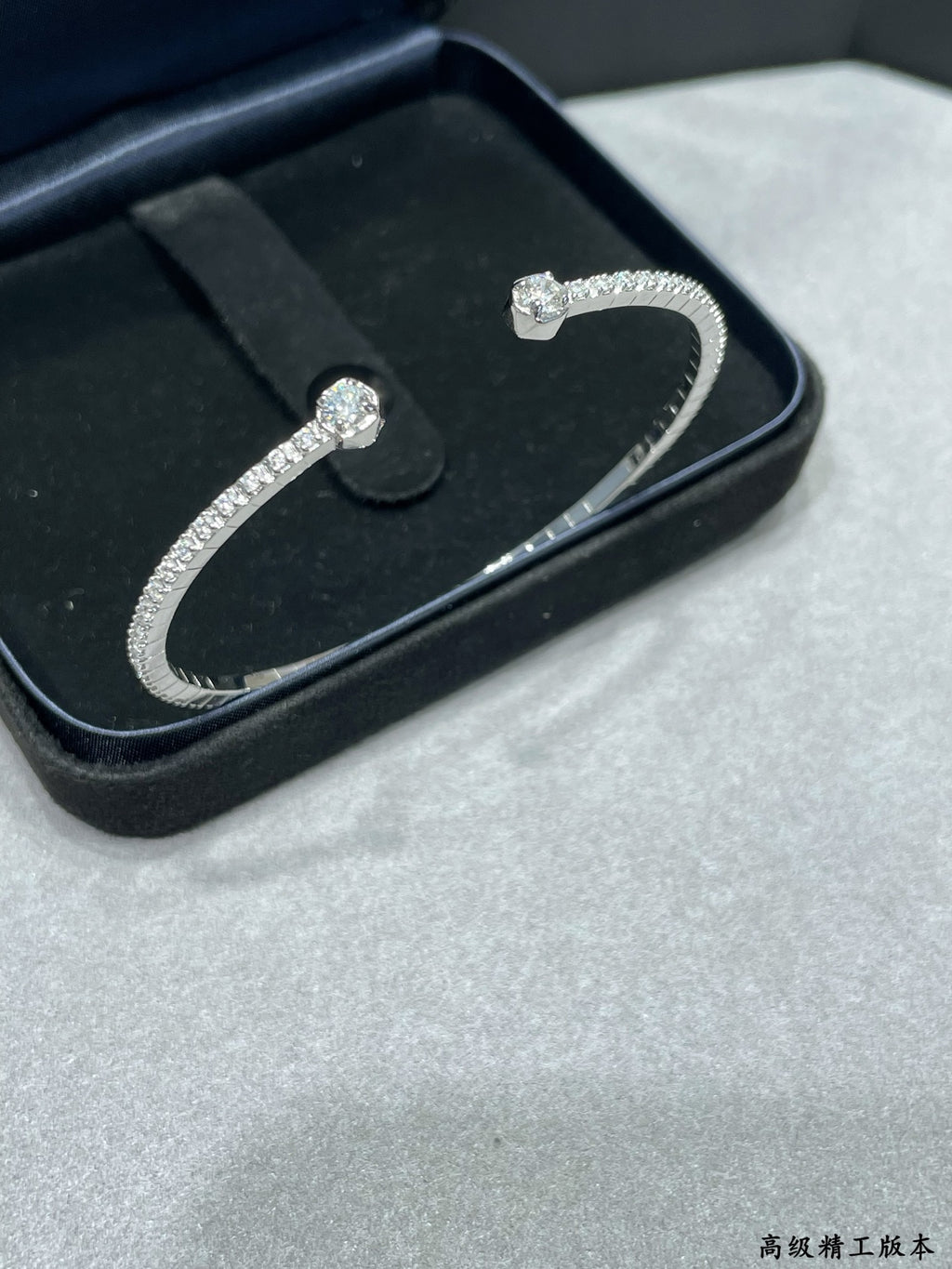 Thin round diamond bracelet