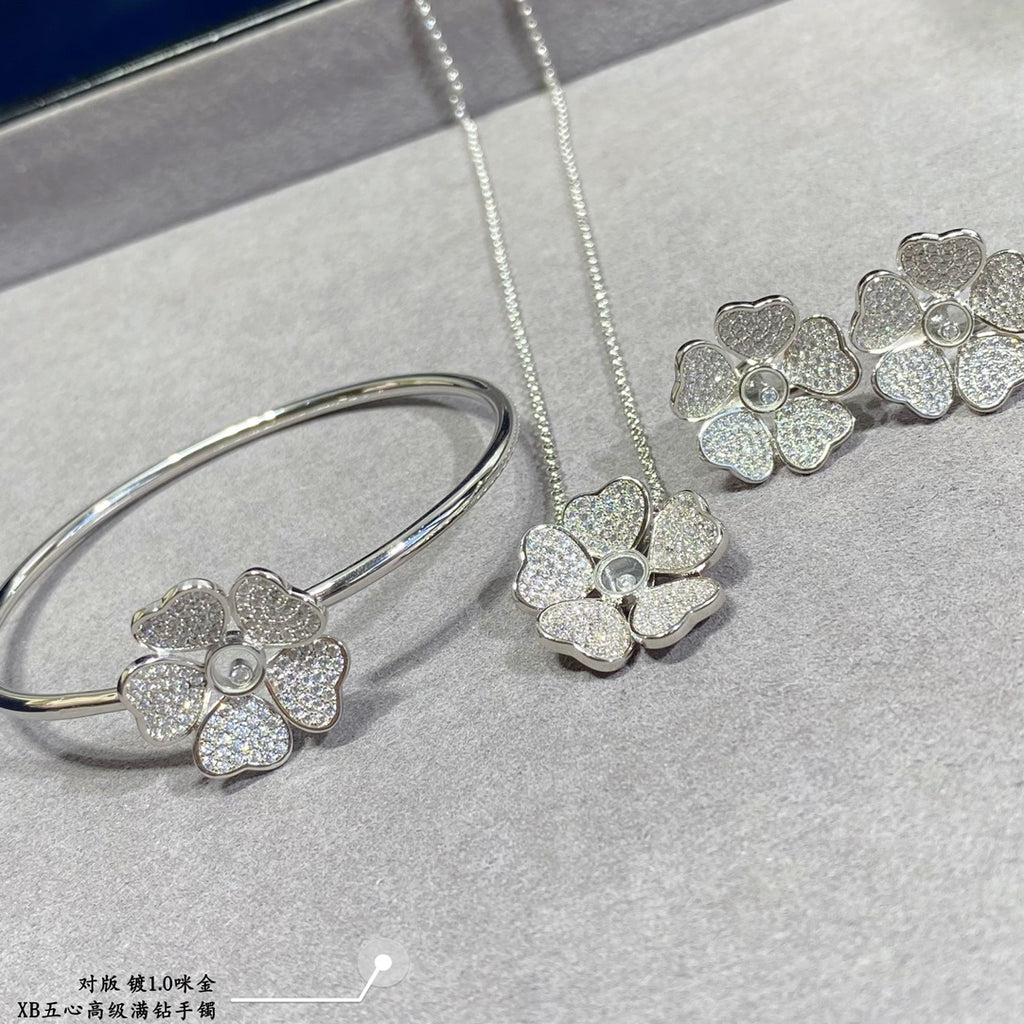 Five-heart full diamond bracelet