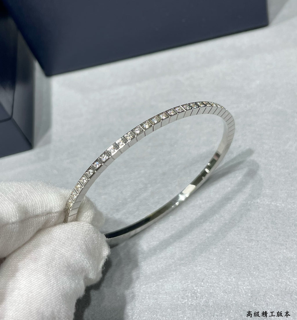 Full diamond ice cube bracelet