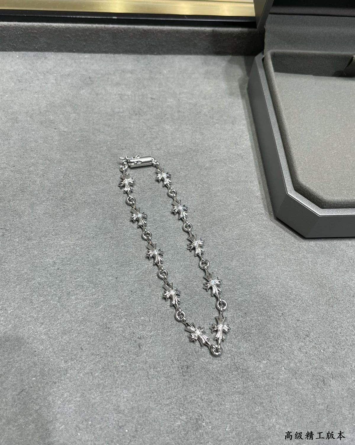 Cross bracelet