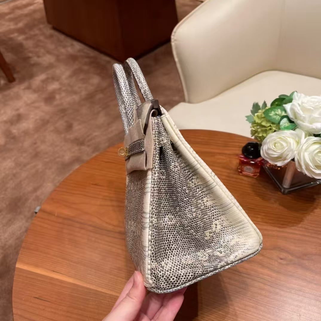 Invincible exquisite lizard leather bag