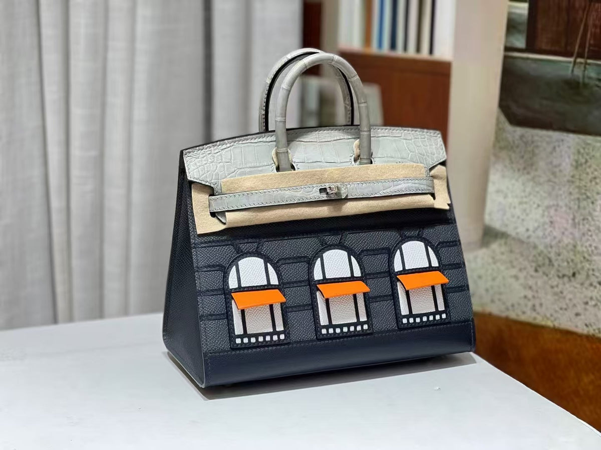 Precious crocodile leather bag