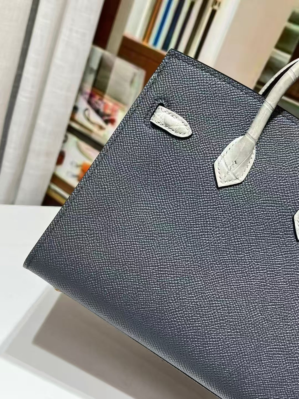Precious crocodile leather bag