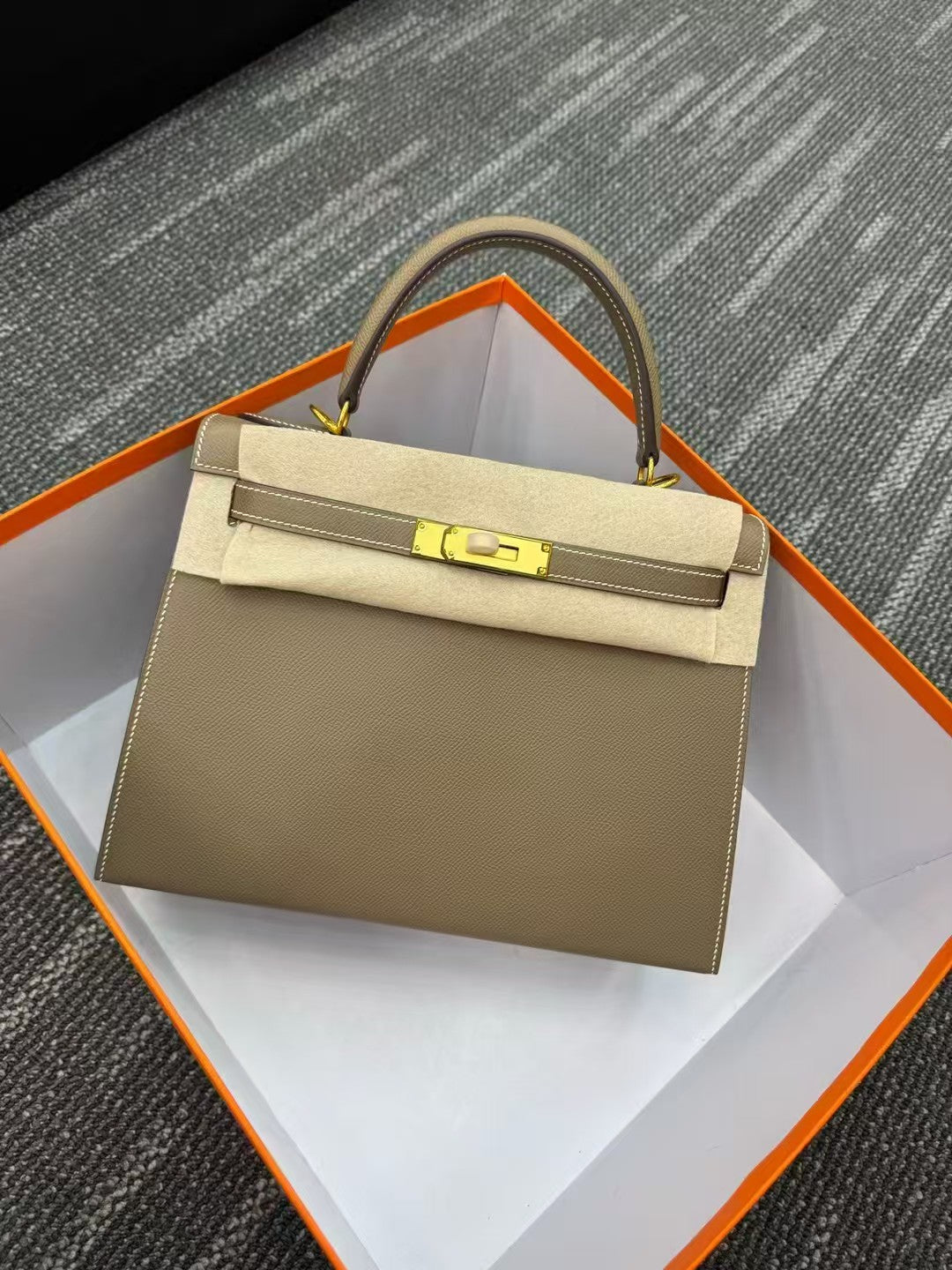 Light luxury and elegant bags