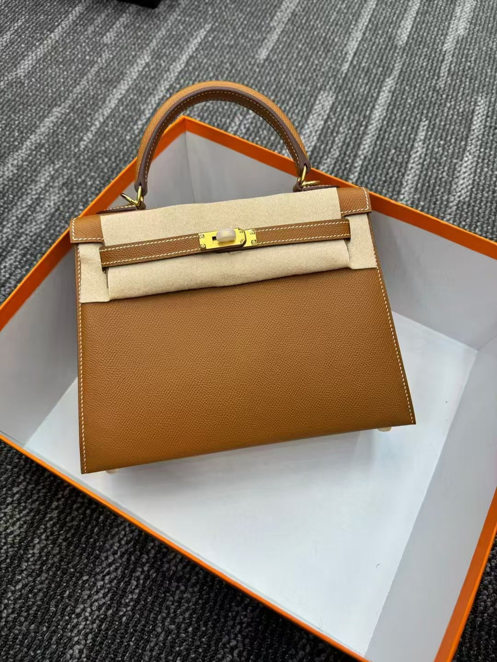 Light luxury and elegant bags