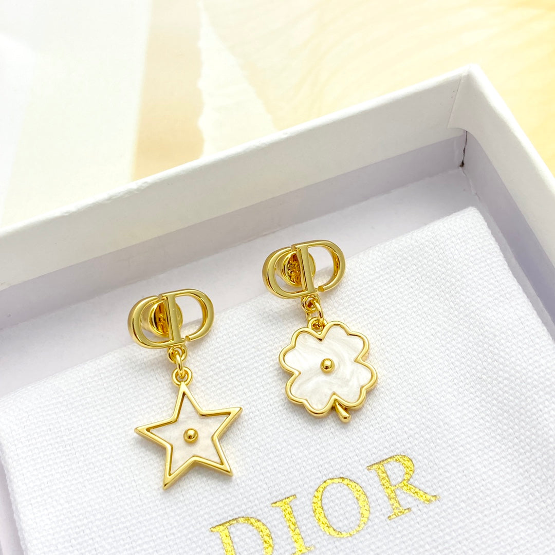Earrings: White mother-of-pearl + metal embellishment