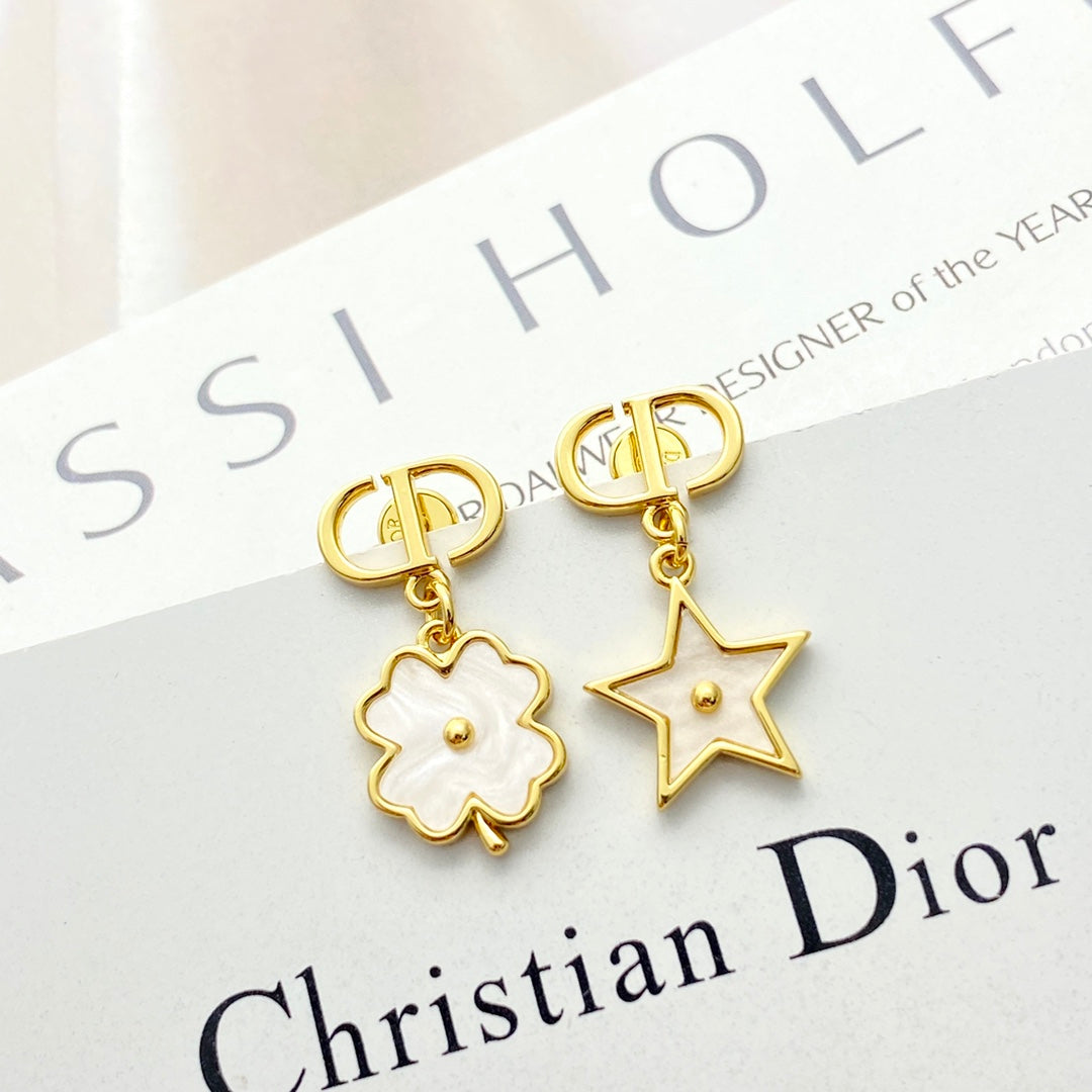 Earrings: White mother-of-pearl + metal embellishment