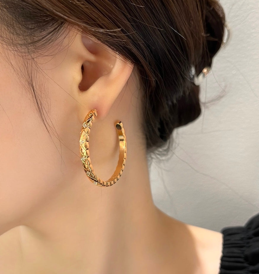 gold wire earrings