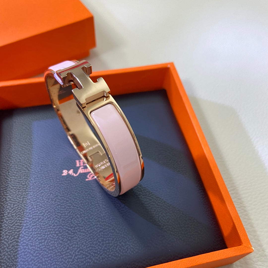 T-Bracelet