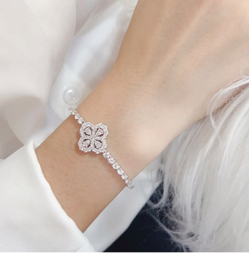 Flower bracelet