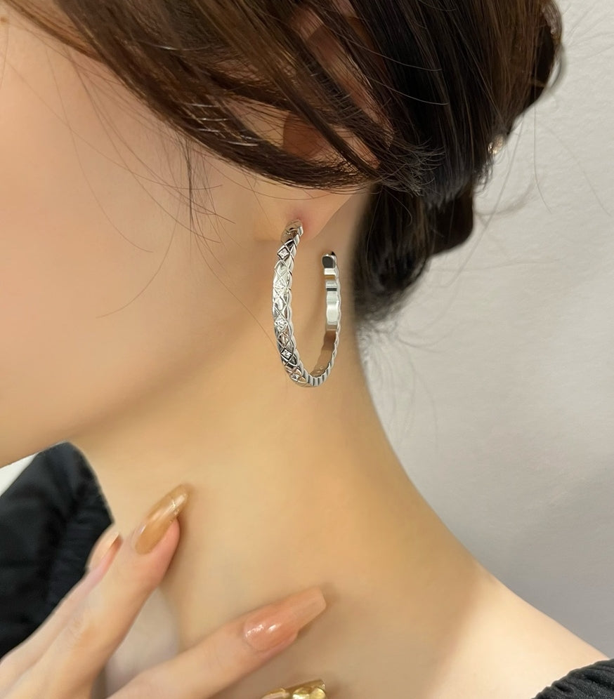 gold wire earrings