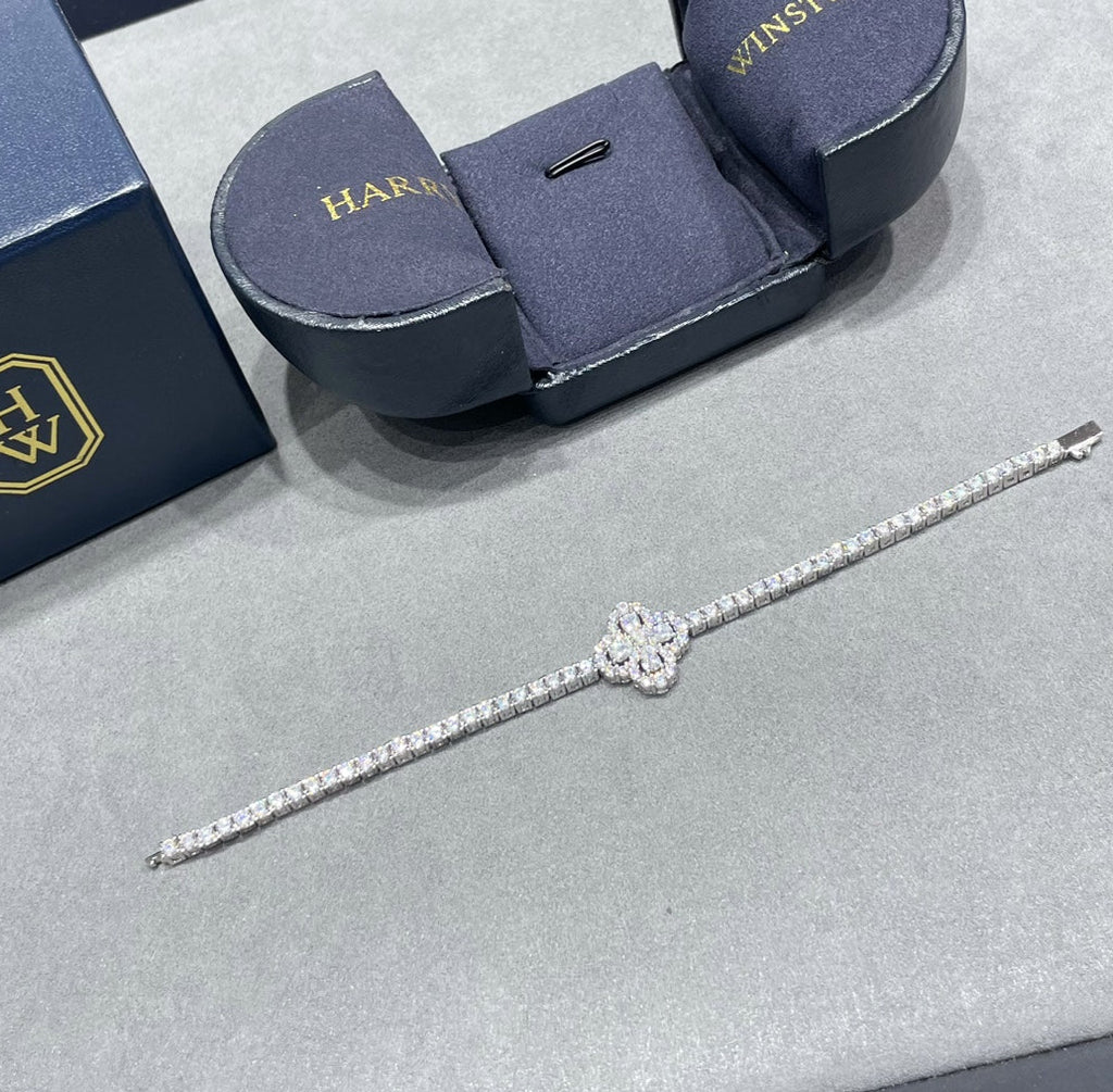 Flower bracelet