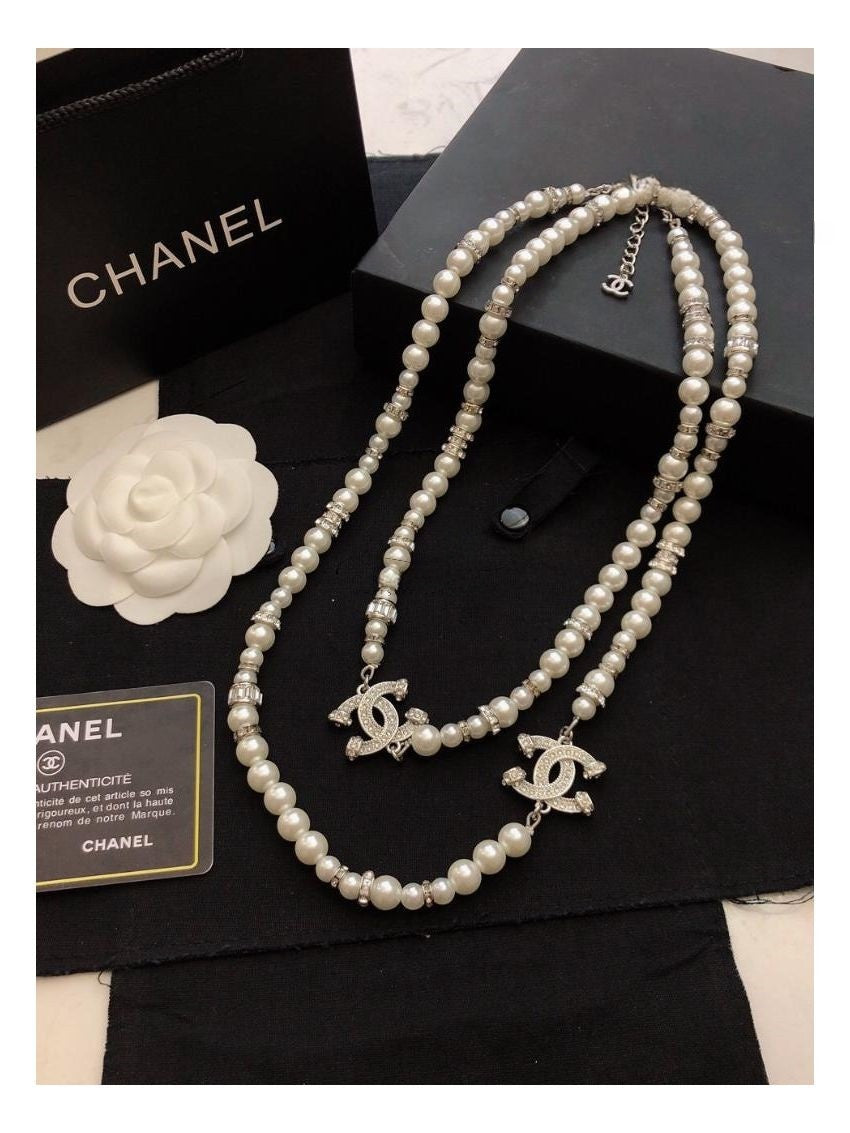 Cha-necklace
