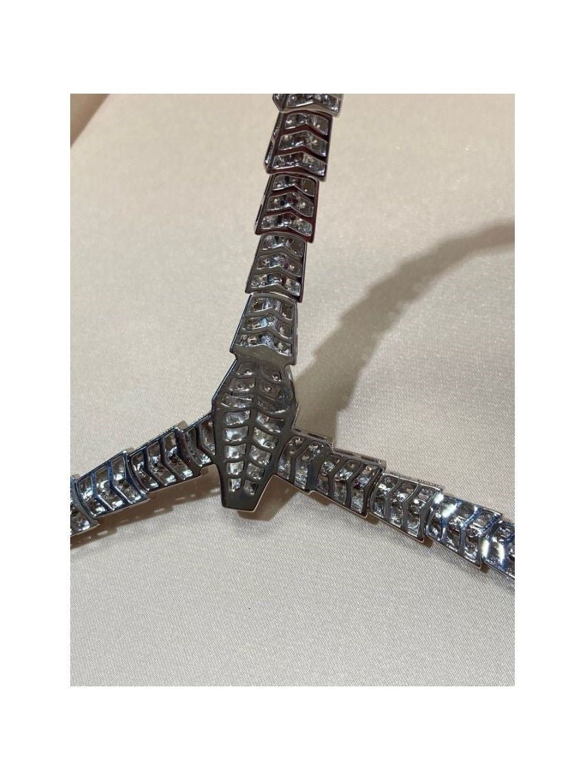 Silver necklace