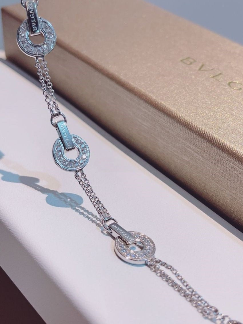 B-Bracelet
