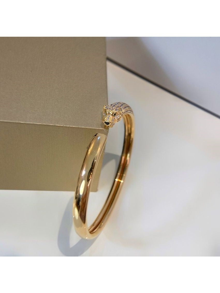 C-Bracelet