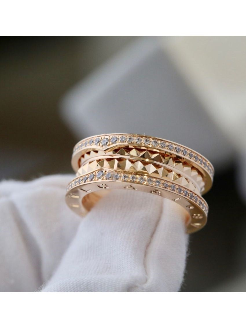 Gold diamond ring